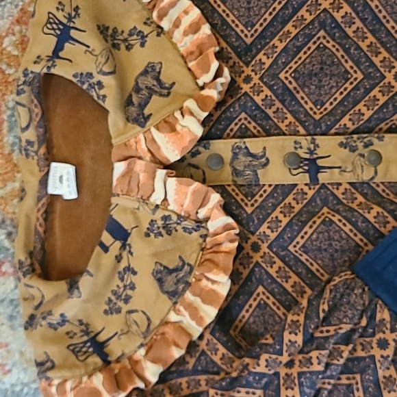 Kate Quinn Button Up light jacket - Picture 5 of 9